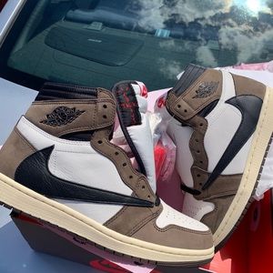 AIR JORDAN 1 TS SIZES 7-12